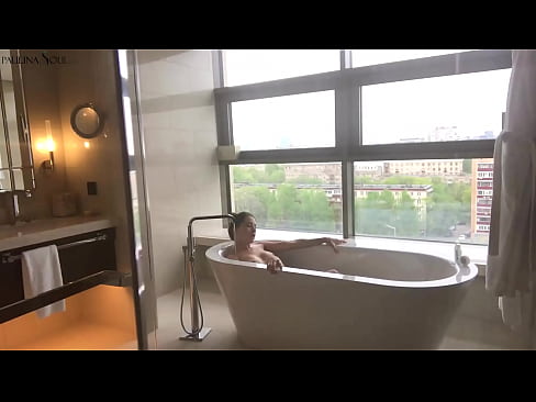 ❤️ En fantastisk babe som lidenskapelig rykker av seg fitta på badet ❤ Vakker porno hos oss no.recetasketo.top ❤